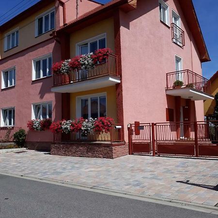 Apartmany Boss Liptovský Mikuláš المظهر الخارجي الصورة